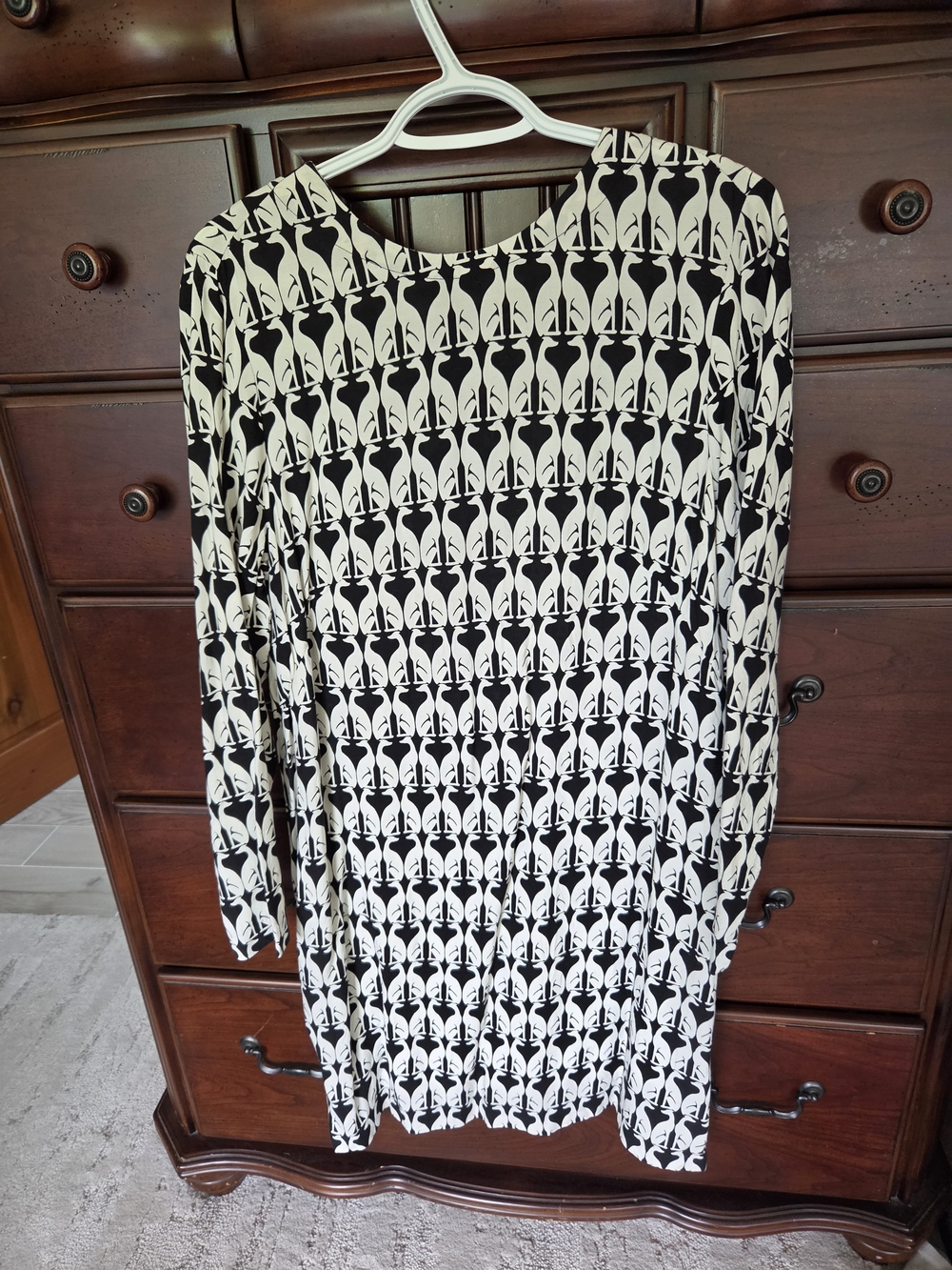 H&M Black and White Geometric Long-Sleeve Greyhound Dress, Sz 12